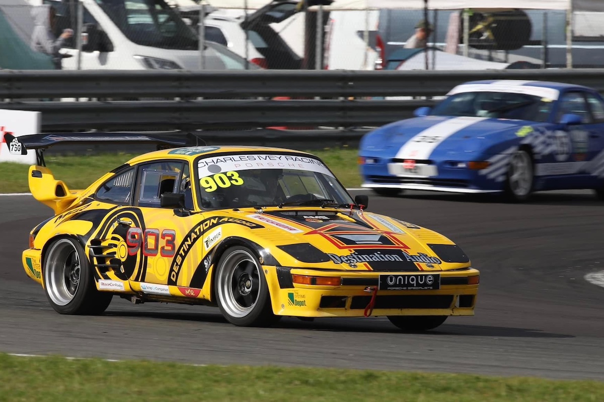 VANHAUEN RACING at Snetterton 2023 - Leading a rival Porsche through the corner. © Sean Mulcahy Photographic 2023