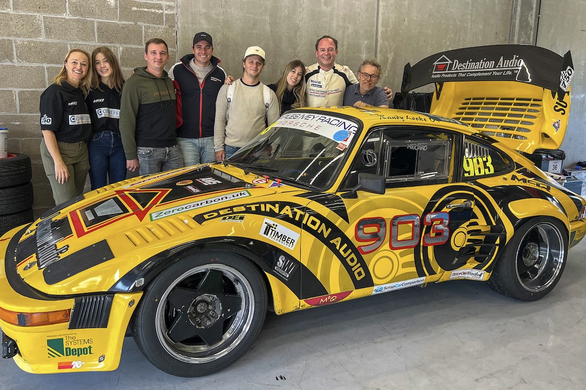 Close friends and family rocked up in force to support 903 — including a surprise early appearance by the girls for the Friday action. A powerful start to a special weekend.