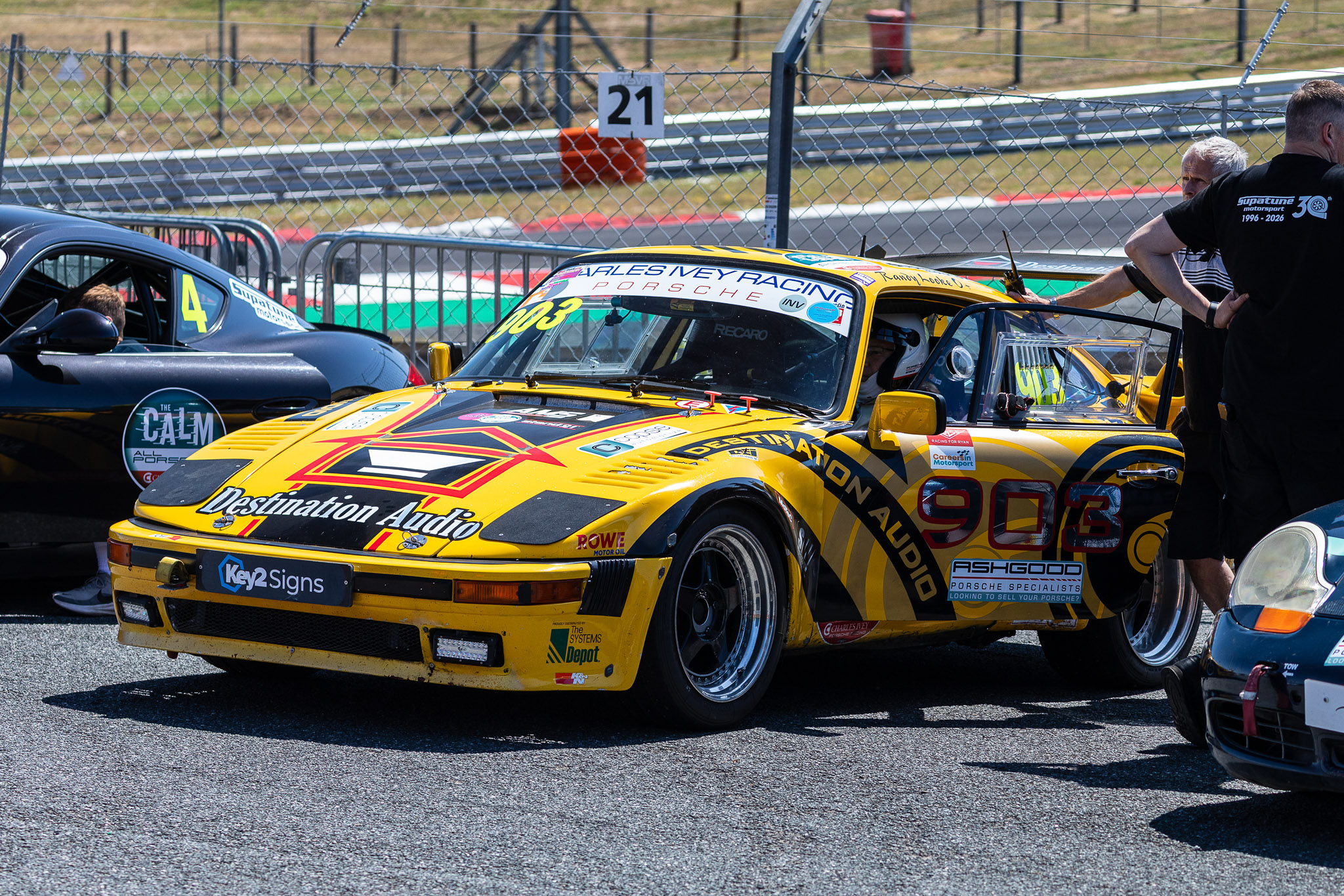 VANHAUEN RACING at Brands Hatch GP 2026 - The 903 in the assembly area ahead of the race, with the new clutch fitted days earlier. © Sean Mulcahy 2026